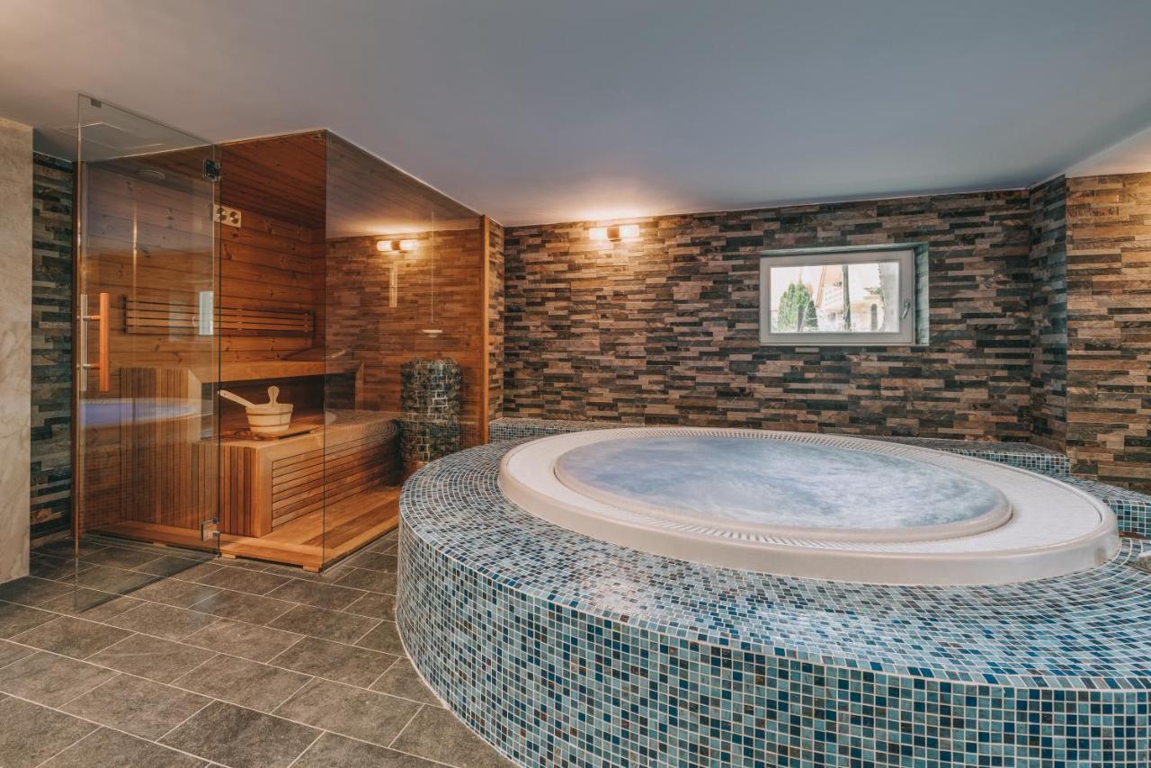 Bringa Villa Balatonlelle Luaran gambar