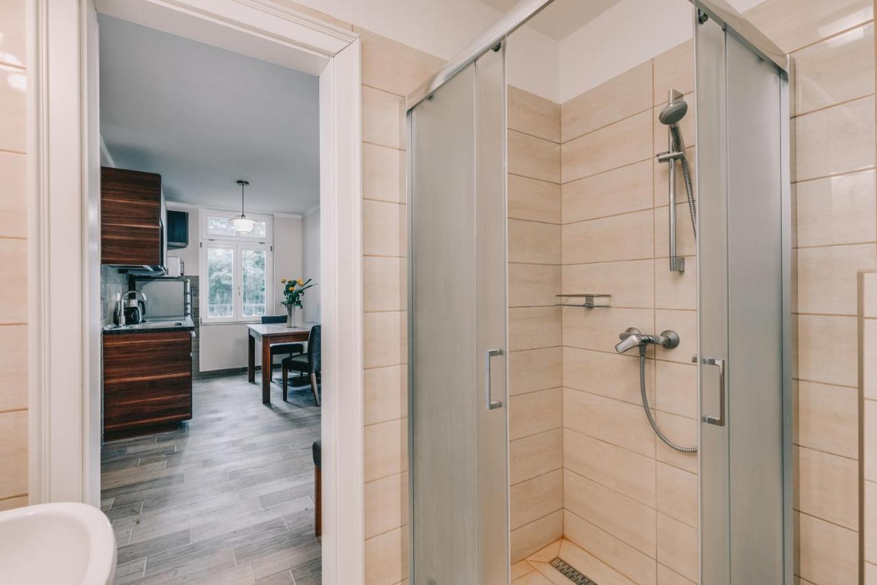Bringa Villa Balatonlelle Luaran gambar